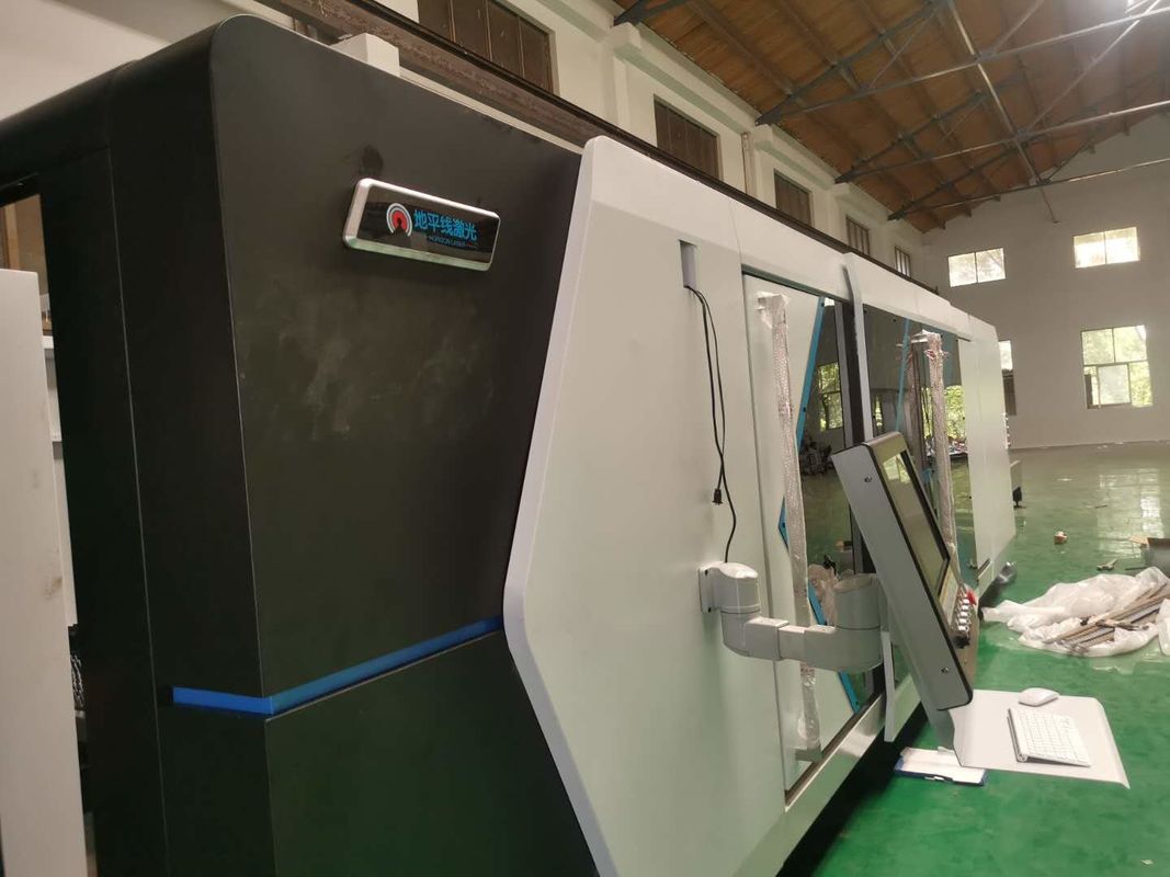 IPG 20mm CNC القطع المعدنية 8025 آلة القطع بالليزر للوحة الصلب