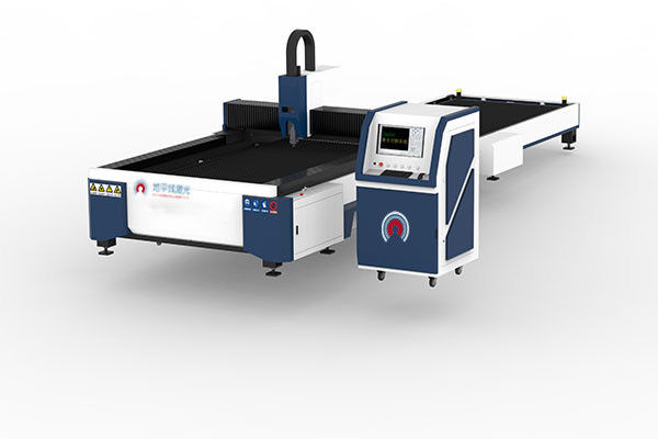 Raytools Maxphotonics 6KW 40KW CNC Laser Cutter للمعادن