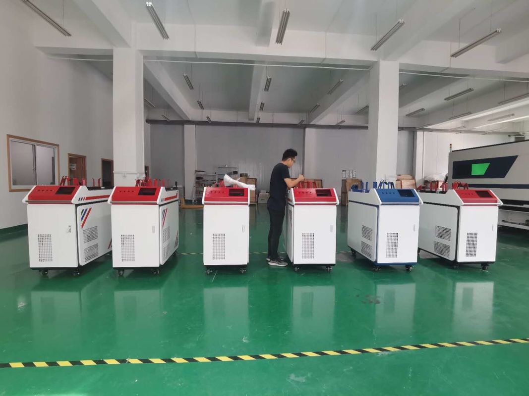 OEM 220V 2000W الفولاذ المقاوم للصدأ التلقائي آلة لحام