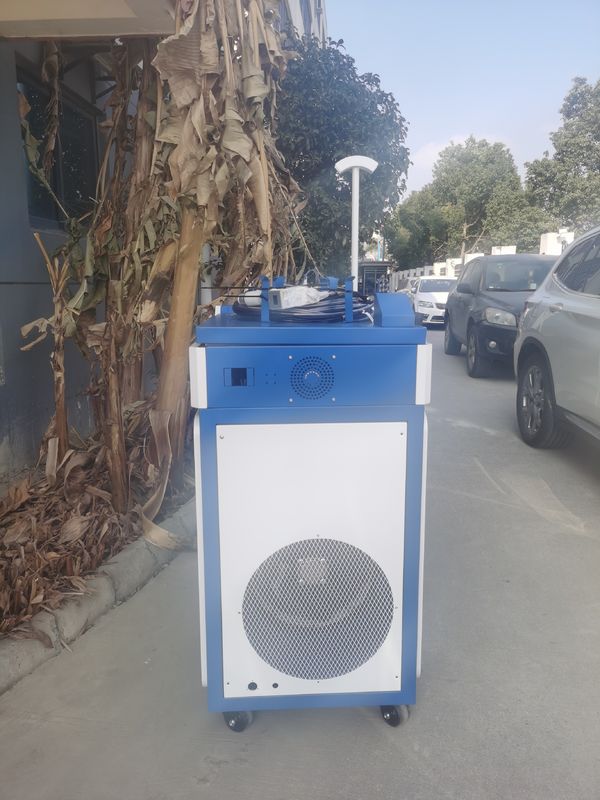 CE 1000W 1080nm الفولاذ المقاوم للصدأ بقعة آلة لحام بالليزر
