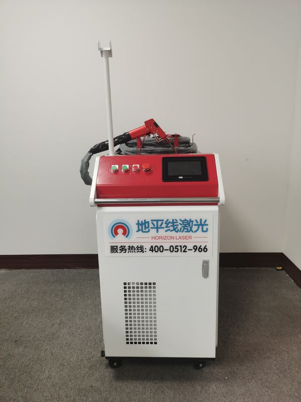 220v 3mm 8m لحام الليزر المحمولة لحام غير منتظم 1080nm