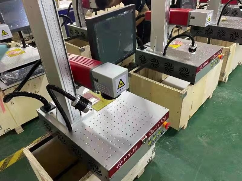 Maxphotonics Raycus Laser Marking Machines Ezcad Card 20W مع نظام الكمبيوتر